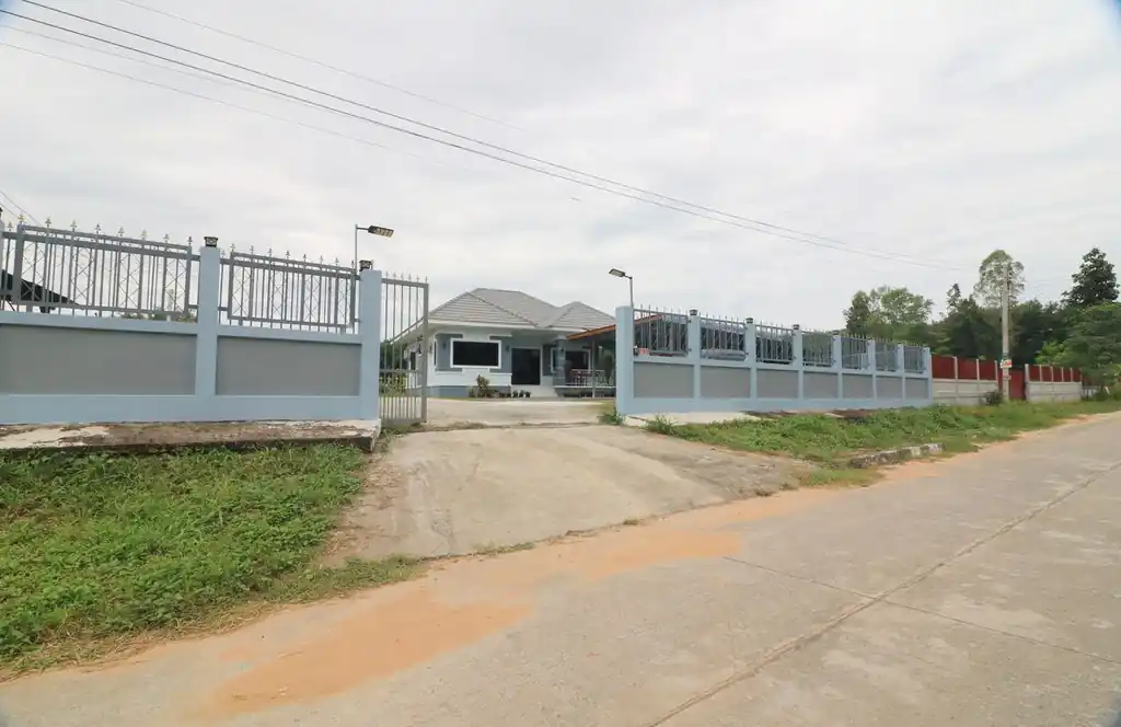 New 2025 raised 2-bed home on 1 rai, Nong Wua So, Udon Thani, photo 2