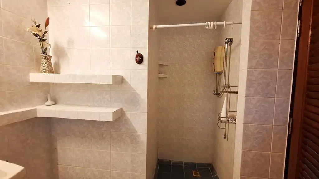 12-bedroom estate for sale near Red Lotus Lake, Udon Thani, Thailand, photo 17