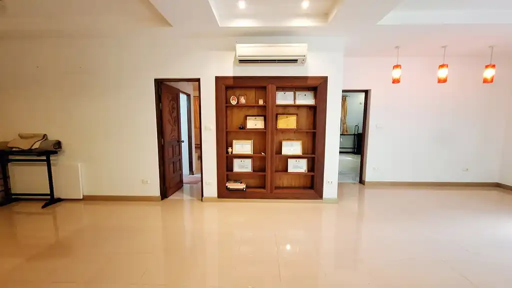 12-bedroom estate for sale near Red Lotus Lake, Udon Thani, Thailand, photo 18