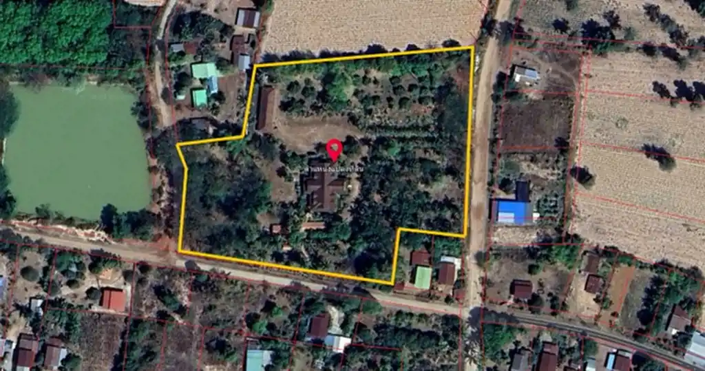 12-bedroom estate for sale near Red Lotus Lake, Udon Thani, Thailand, photo 8