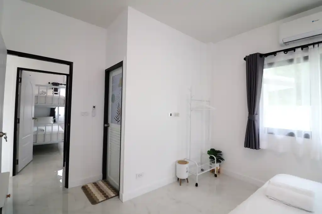 3 bedroom, 3 bathroom pool villa for sale in Daeng Yai, Khon Kaen, photo 18