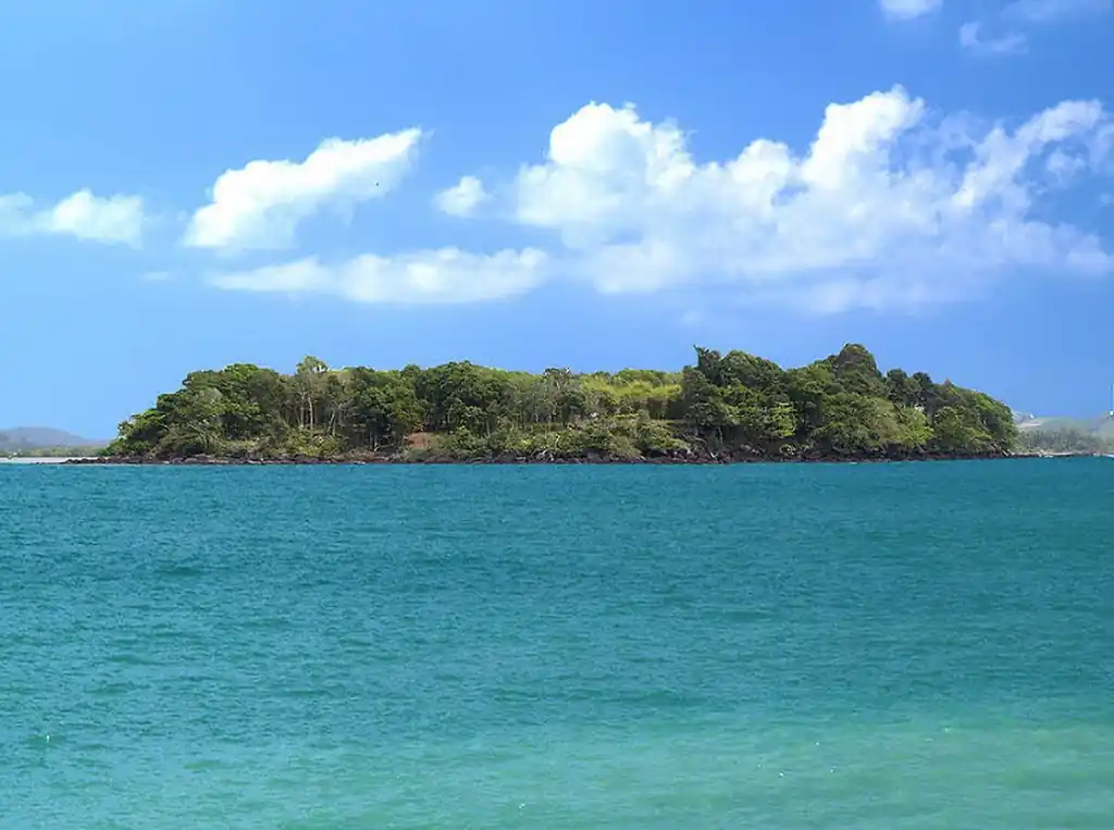 37 rai of peninsular land for sale in Trat, Thailand, photo 4