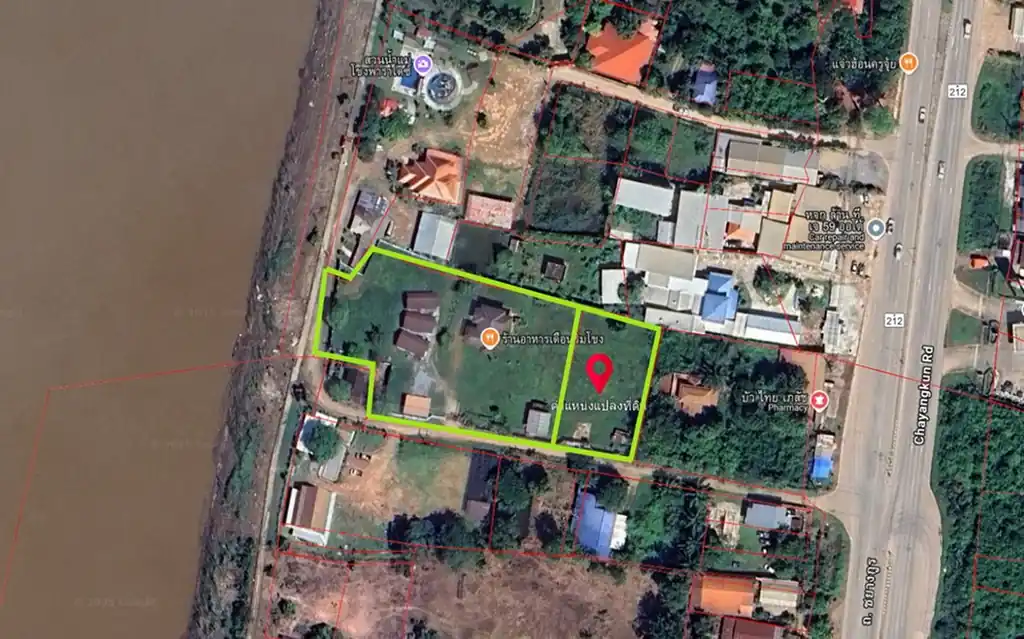 3+ rai of Mekong River frontage with a home and bungalows for sale in Phon Phisai, Nong Khai, photo 3