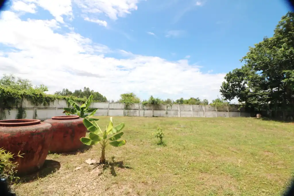 Spacious land and commercial building for sale in Udon Thani, Thailand, photo 22