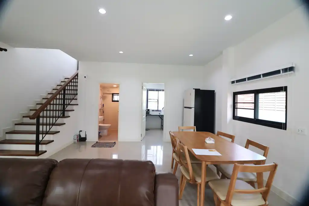 New 3–4 bedroom, 4 bathroom fully furnished corner home for rent near UD Town, Udon Thani, photo 7